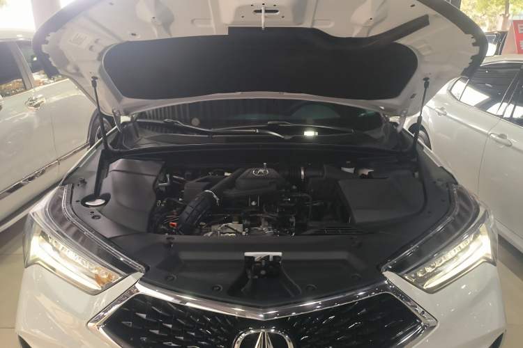 Used Acura CDX 2021 1.5T Two-Wheel Drive Enjoyment Edition Engine Bay