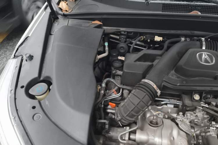 Used Acura CDX 2021 1.5T Two-Wheel Drive Enjoyment Edition Engine Bay Right