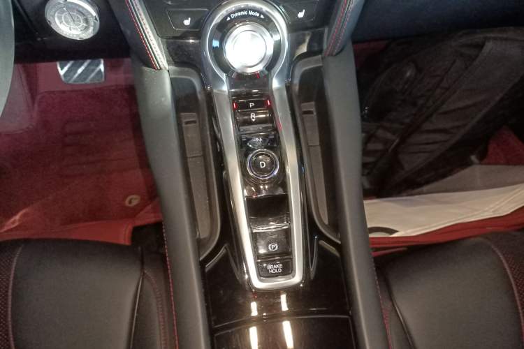 Used Acura CDX 2021 1.5T Two-Wheel Drive Deluxe · A-Spec Smart Safety Sport Model Gear Lever