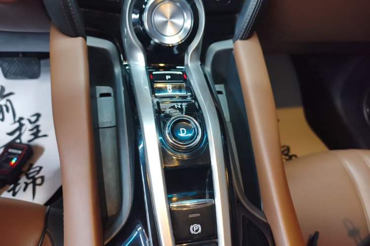 Used Acura CDX 2021 1.5T Two-Wheel Drive Deluxe Edition Gear Lever
