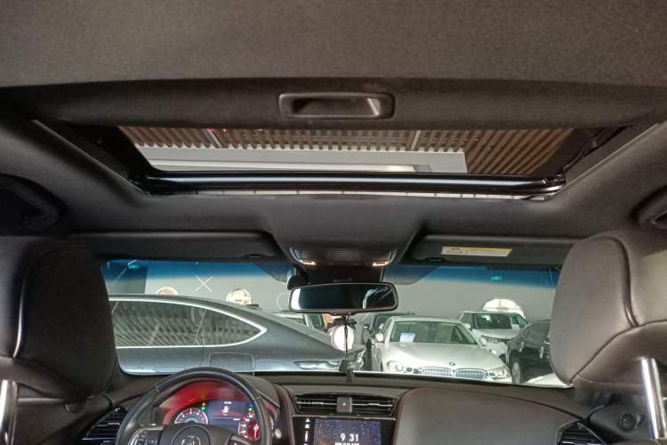 Used Acura CDX 2021 1.5T Two-Wheel Drive Deluxe · A-Spec Smart Safety Sport Model Headliner