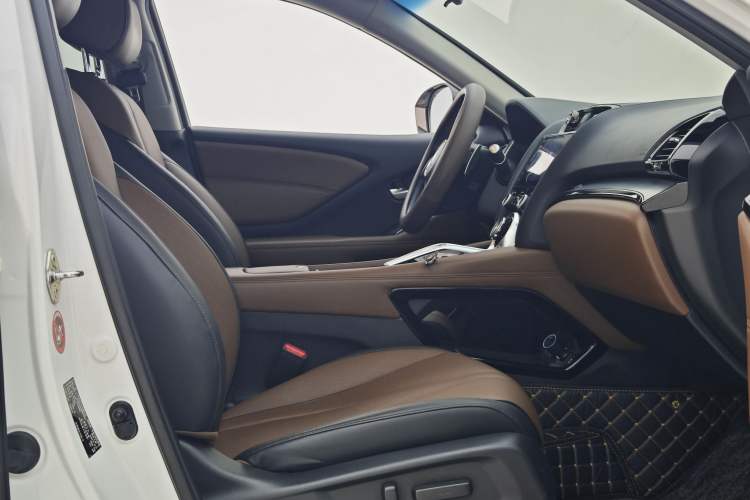 Used Acura CDX 2021 1.5T Two-Wheel Drive Deluxe Edition Interior 3