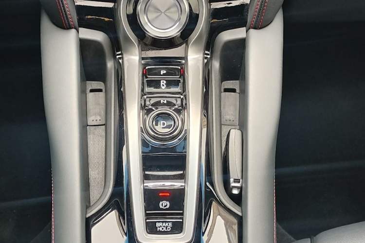 Used Acura CDX 2021 1.5T Two-Wheel Drive Luxury · A-Spec Sport Model Interior 5
