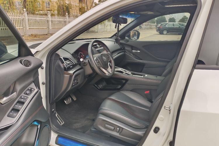 Used Acura CDX 2021 1.5T Two-Wheel Drive Luxury · A-Spec Sport Model Interior 7