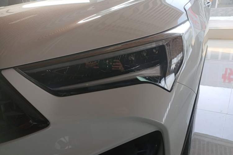 Used Acura CDX 2021 1.5T Two-Wheel Drive Deluxe · A-Spec Smart Safety Sport Model Left Front Headlight