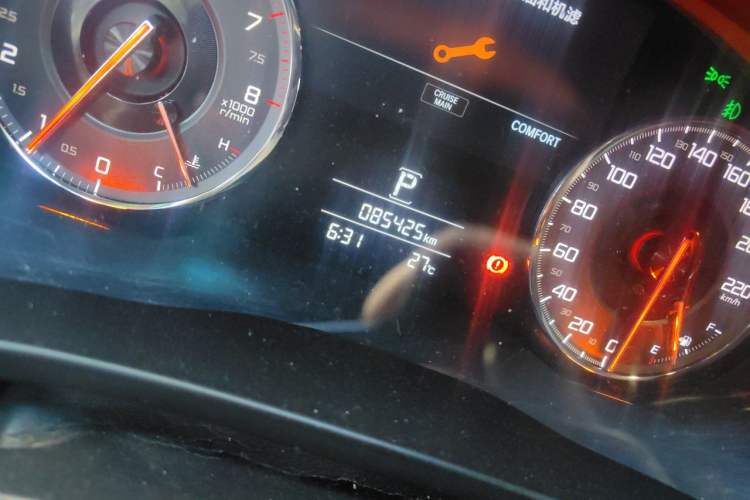 Used Acura CDX 2021 1.5T Two-Wheel Drive Deluxe Edition Odometer Close Up