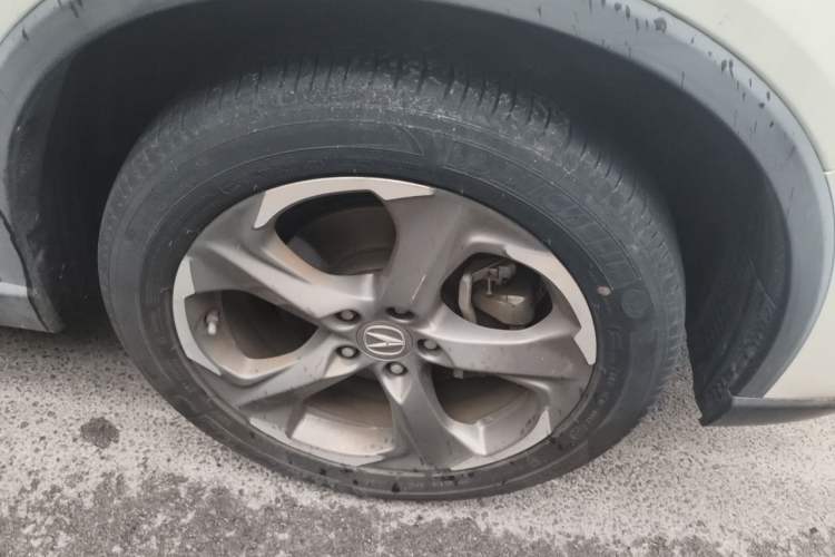 Used Acura CDX 2021 1.5T Two-Wheel Drive Enjoyment Edition Right Front Wheel Hub