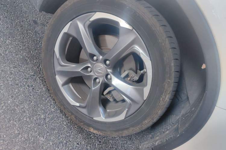 Used Acura CDX 2021 1.5T Two-Wheel Drive Deluxe Edition Right Front Wheel Hub