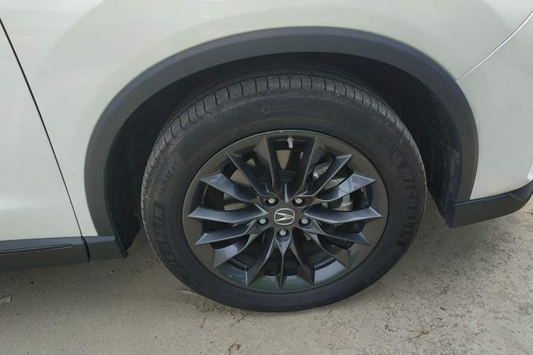 Used Acura CDX 2021 2.0L Two-Wheel Drive Premium·A-Spec Sport Hybrid Right Front Wheel Hub