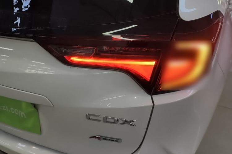 Used Acura CDX 2021 1.5T Two-Wheel Drive Deluxe · A-Spec Smart Safety Sport Model Right Rear Taillight