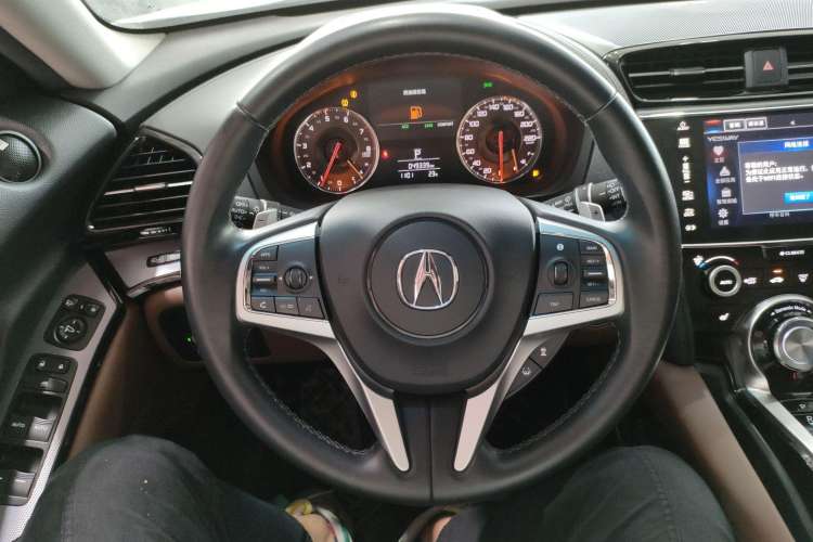 Used Acura CDX 2021 1.5T Two-Wheel Drive Deluxe Smart Safety Edition Steering Wheel