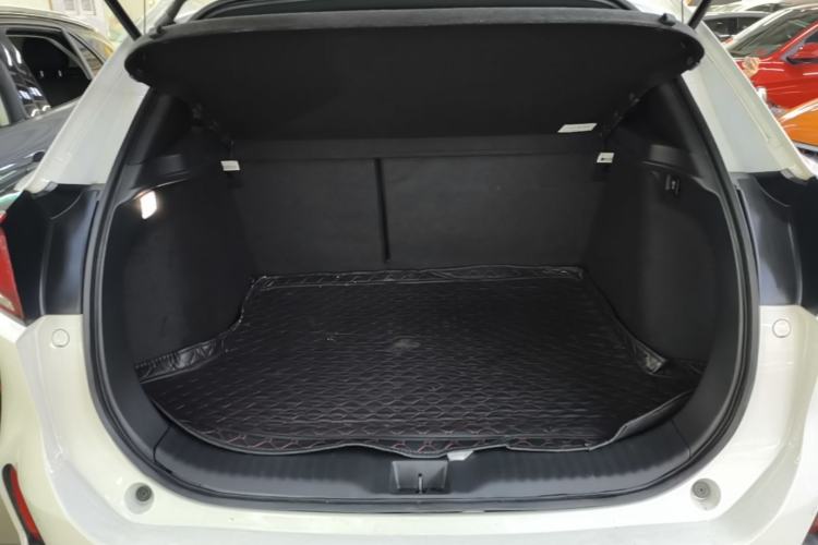 Used Acura CDX 2021 1.5T Two-Wheel Drive Deluxe · A-Spec Smart Safety Sport Model Trunk