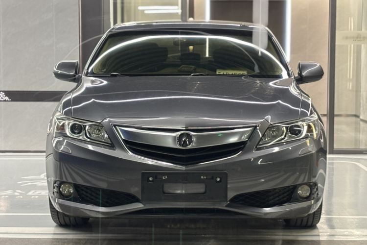 Used Acura ILX 2013 2.0L Elite Edition Exterior 4