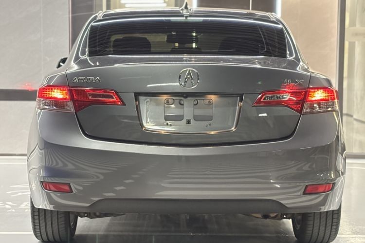 Used Acura ILX 2013 2.0L Elite Edition Exterior 7