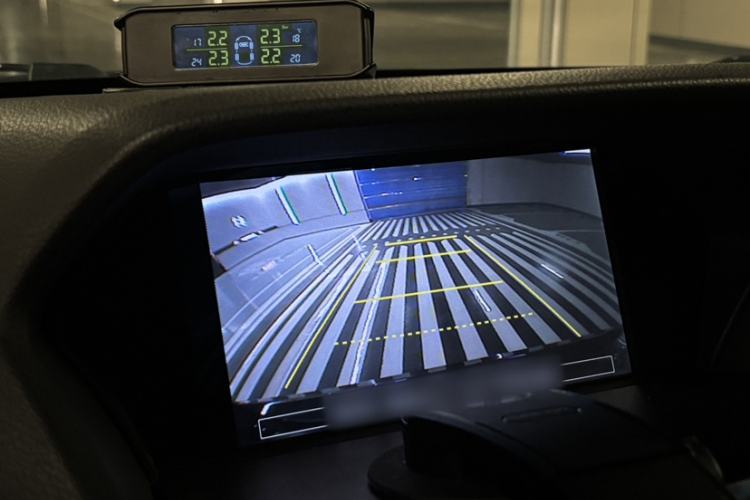 Used Acura ILX 2013 2.0L Elite Edition Interior 14