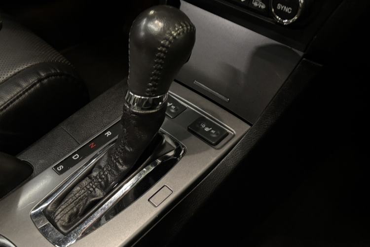 Used Acura ILX 2013 2.0L Elite Edition Interior 6