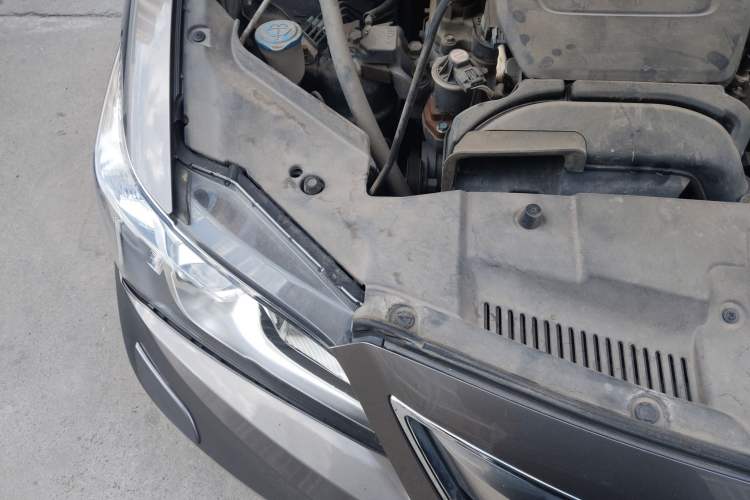 Used Acura ILX 2013 1.5L Hybrid Engine Bay Right