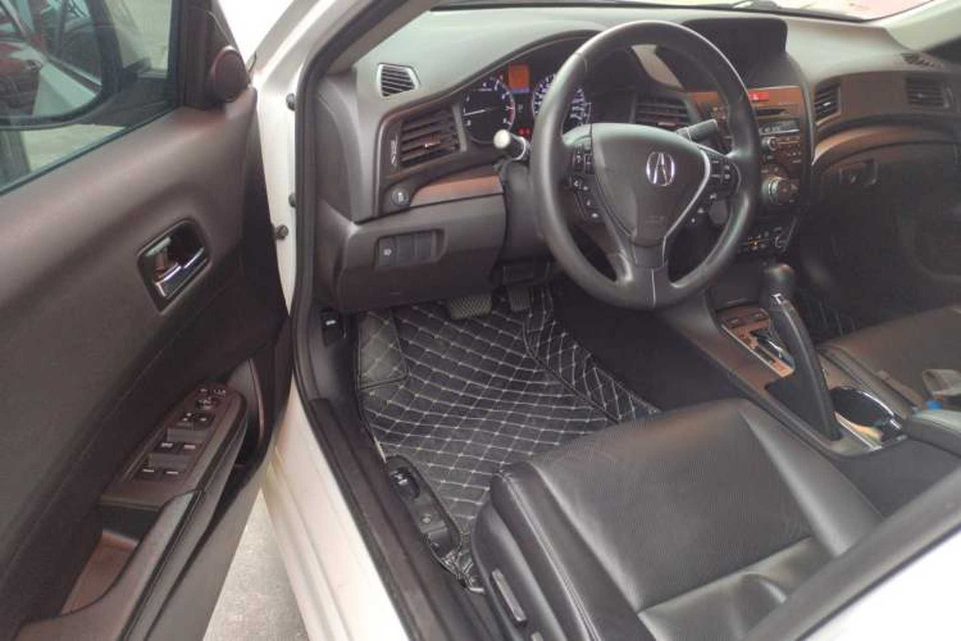 Used Acura ILX 2013 2.0L Elite Edition Driver Seat
