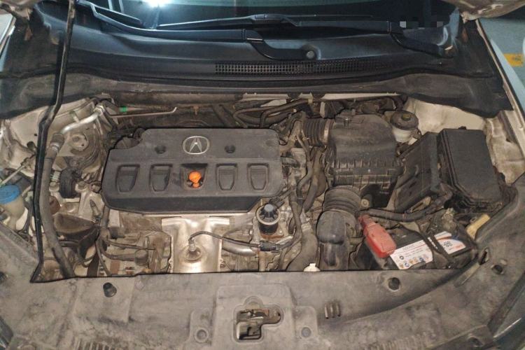 Used Acura ILX 2013 2.0L Elite Edition Engine Bay