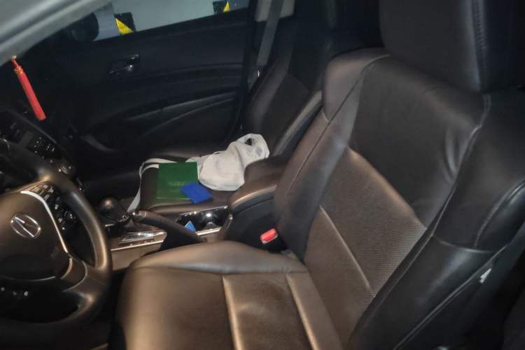 Used Acura ILX 2013 2.0L Elite Edition Left Front Seat