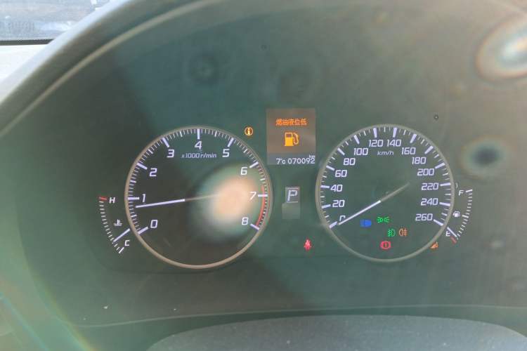 Used Acura ILX 2013 2.0L Elite Edition Odometer Close Up