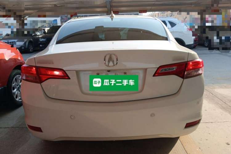 Used Acura ILX 2013 2.0L Elite Edition Rear