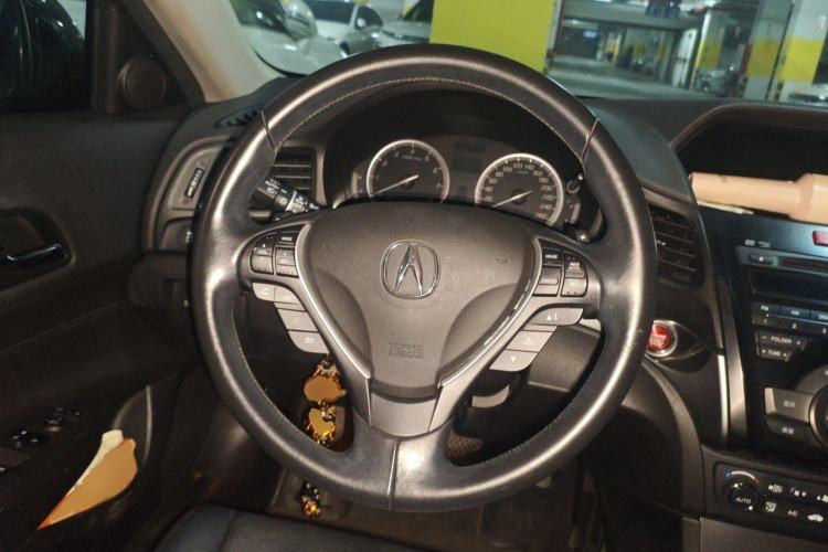 Used Acura ILX 2013 2.0L Elite Edition Steering Wheel