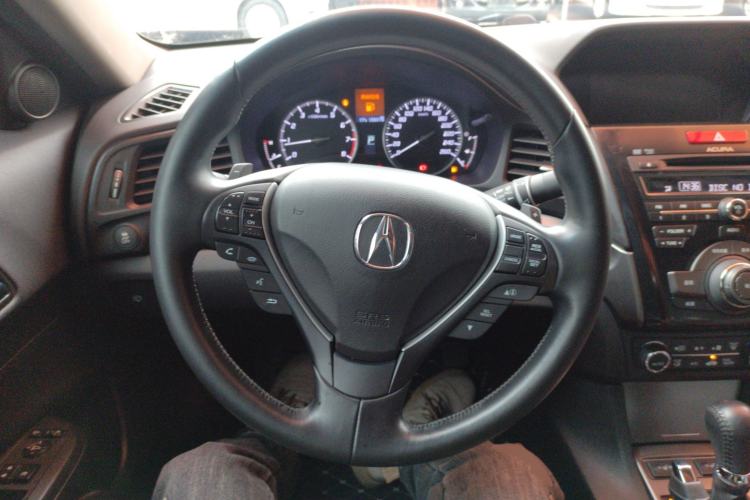 Used Acura ILX 2013 2.0L Elite Edition Steering Wheel
