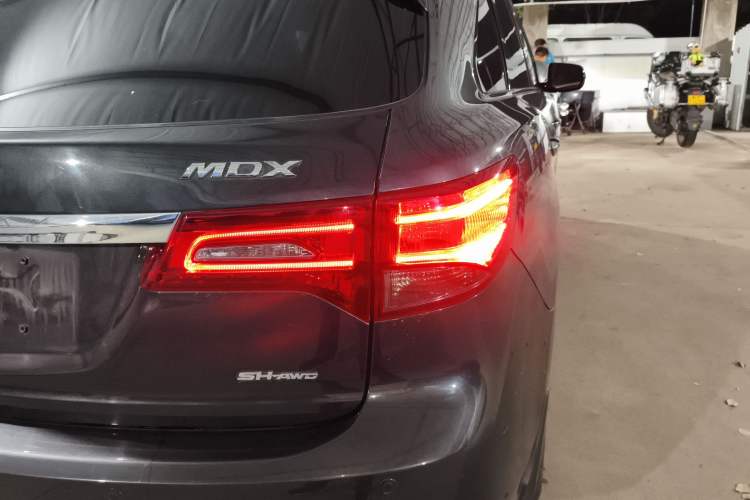 Used Acura MDX 2014 3.5L Elite Edition Exterior 1