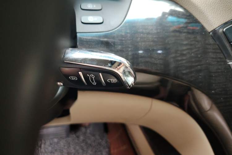 Used Acura MDX 2007 3.7 Vehicle Key