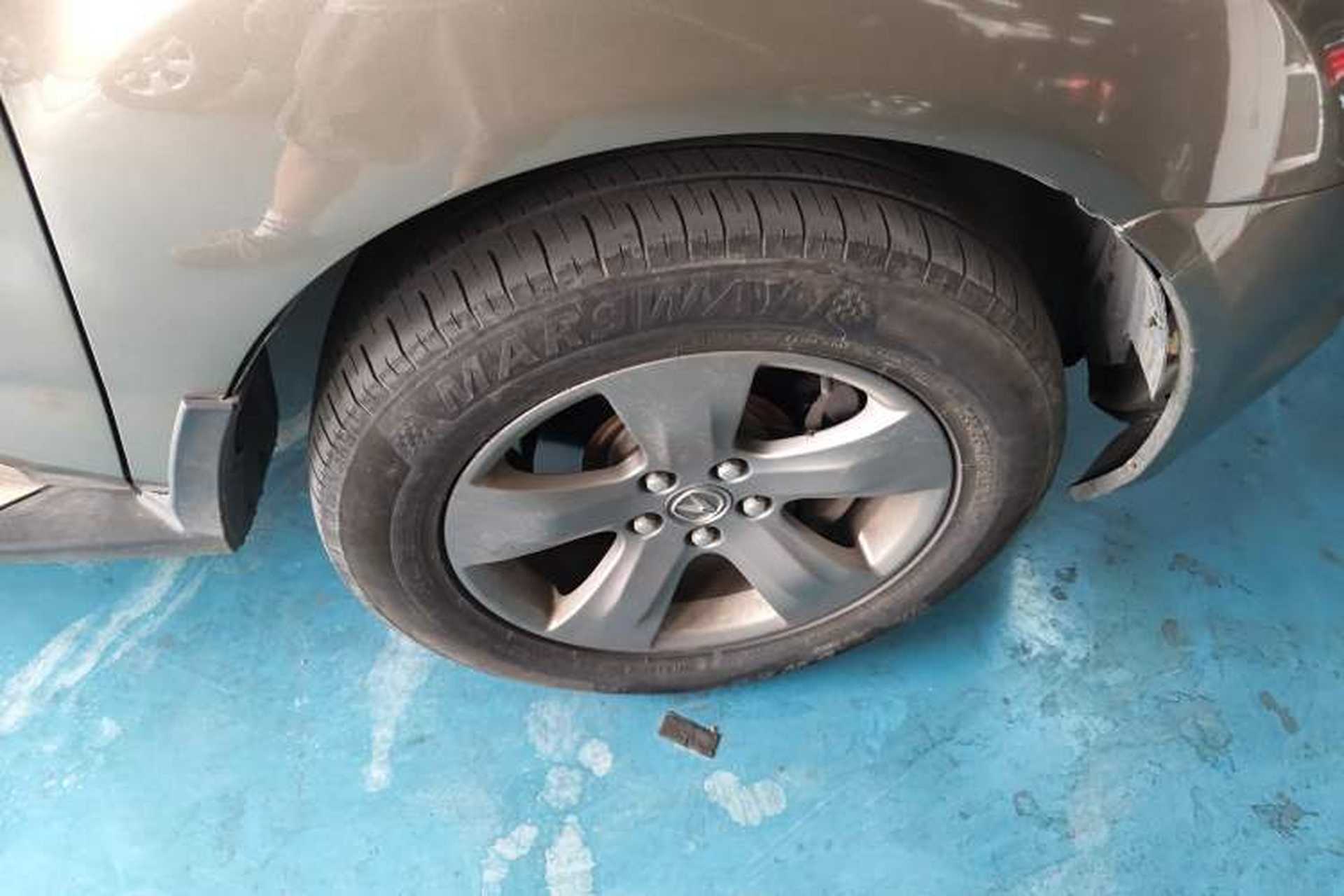 Used Acura MDX 2007 3.7 Right Front Wheel Hub