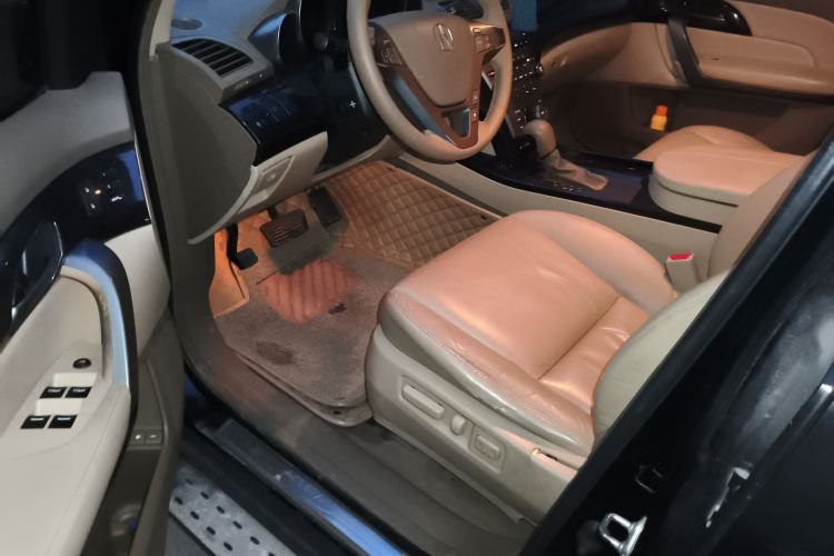 Used Acura MDX 2009 3.7 Driver Seat