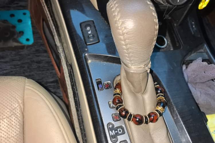 Used Acura MDX 2009 3.7 Luxury Sport Edition Gear Lever