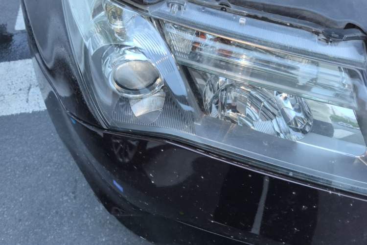 Used Acura MDX 2009 3.7 Luxury Sport Edition Right Front Headlight