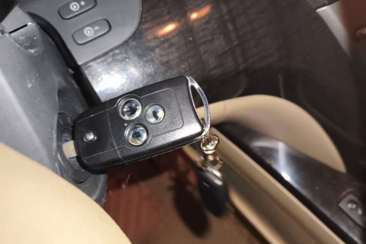 Used Acura MDX 2009 3.7 Vehicle Key
