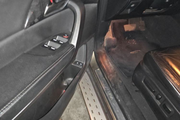 Used Acura MDX 2009 3.7 Driver Seat