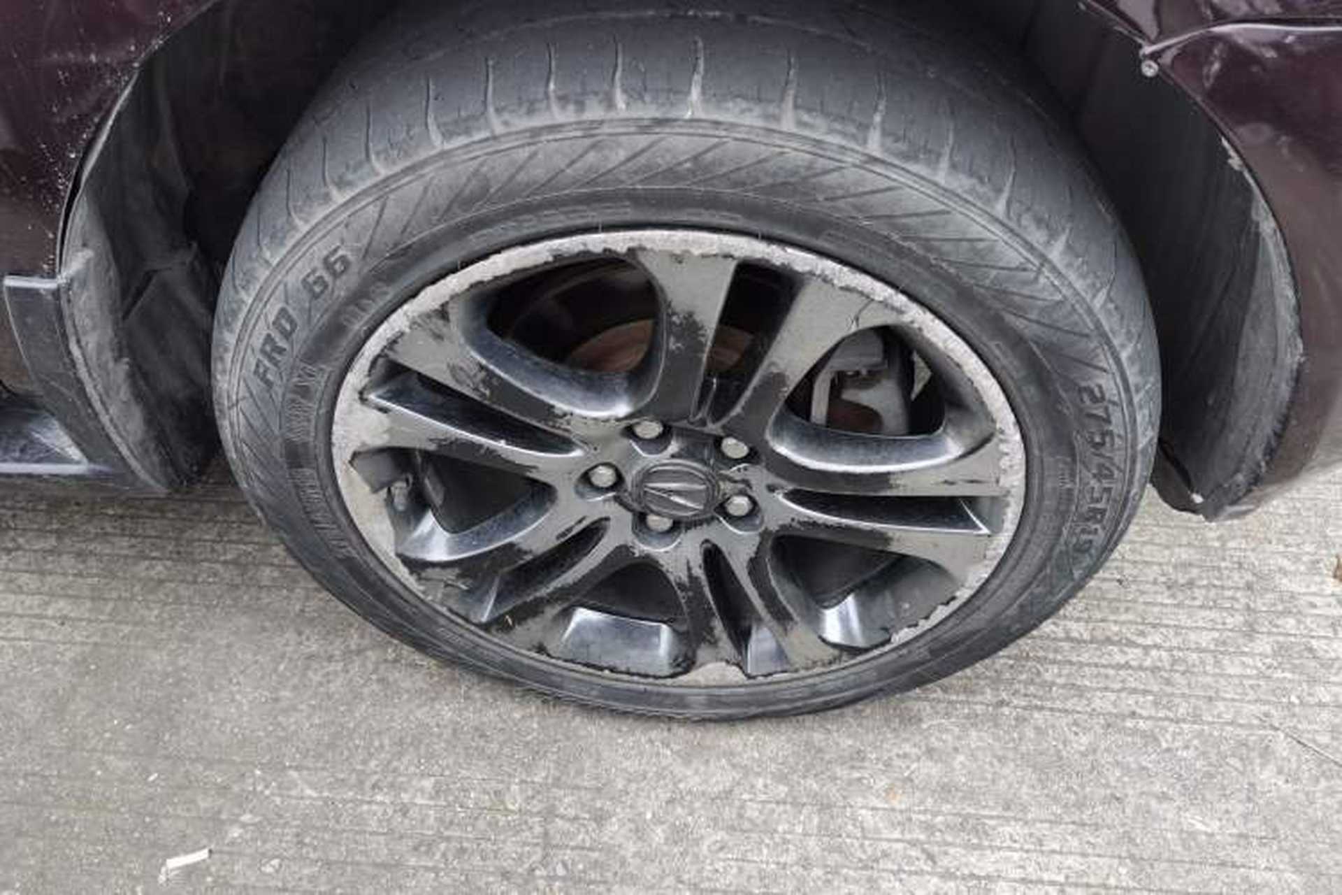 Used Acura MDX 2009 3.7 Luxury Sport Edition Right Front Wheel Hub