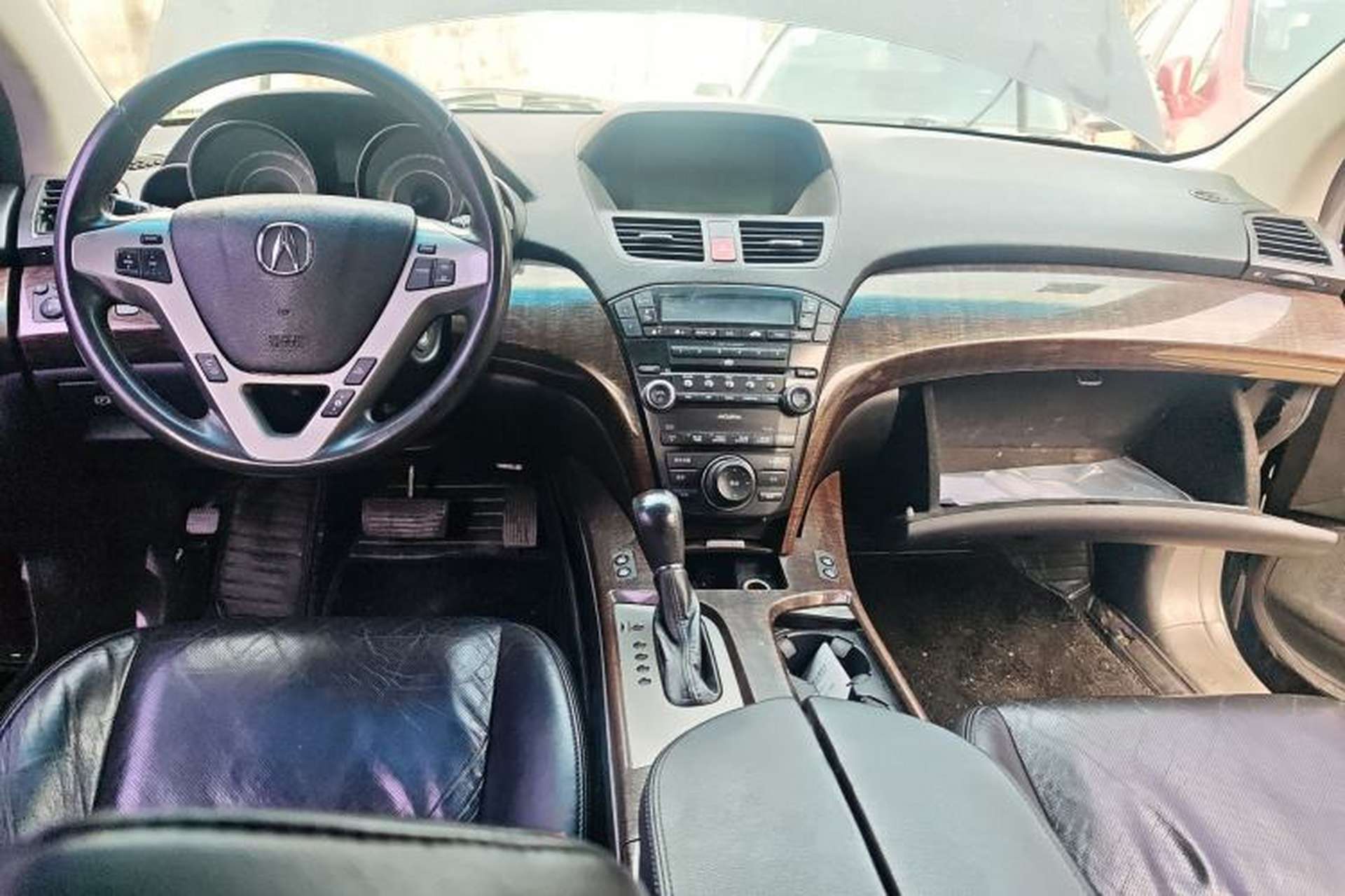 Used Acura MDX 2010 3.7 Comfort Edition Center Console