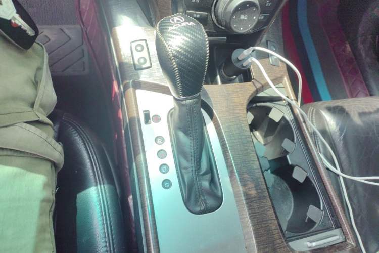 Used Acura MDX 2010 3.7 Standard Edition Gear Lever