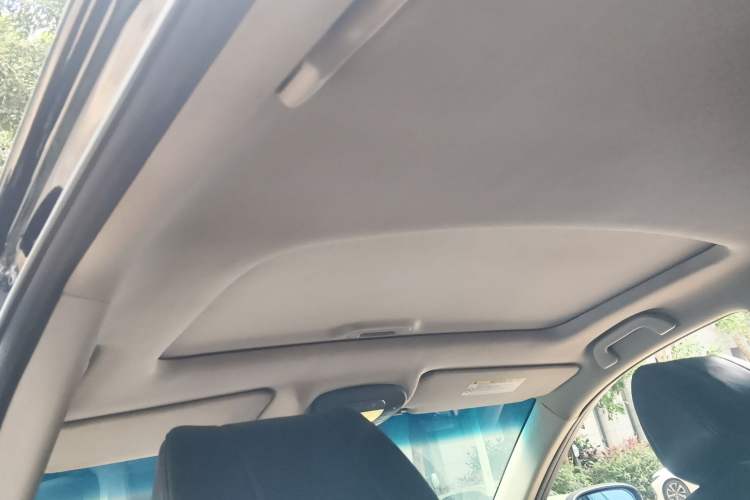 Used Acura MDX 2010 3.7 Standard Edition Headliner