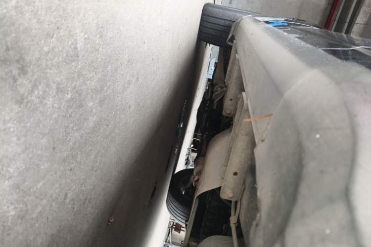 Used Acura MDX 2010 3.7 Standard Edition Left Side Sill
