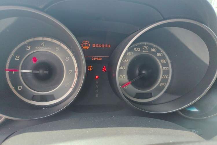 Used Acura MDX 2010 3.7 Standard Edition Odometer Close Up