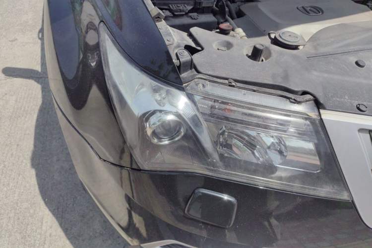 Used Acura MDX 2010 3.7 Standard Edition Right Front Headlight