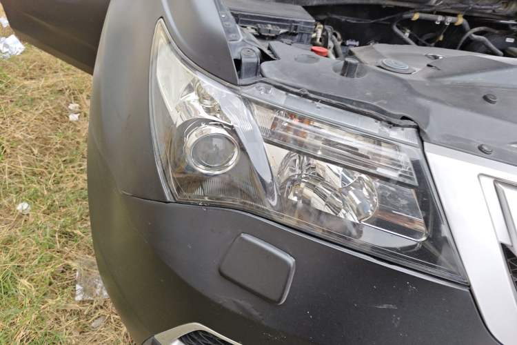 Used Acura MDX 2010 3.7 Standard Edition Right Front Headlight