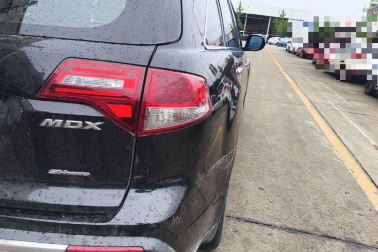 Used Acura MDX 2010 3.7 Standard Edition Right Rear Taillight
