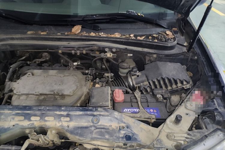 Used Acura MDX 2010 3.7 Standard Edition Engine Bay Left