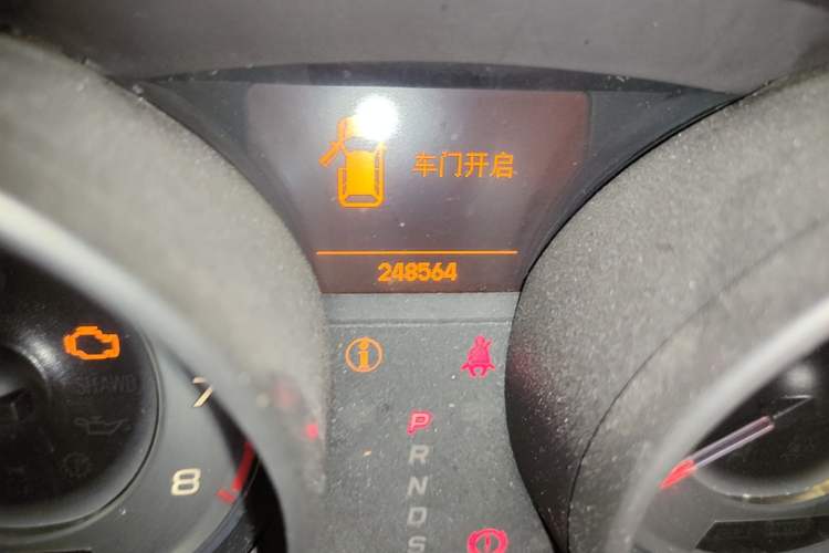 Used Acura MDX 2010 3.7 Standard Edition Odometer Close Up