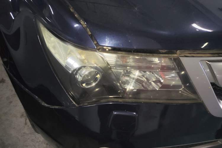 Used Acura MDX 2010 3.7 Standard Edition Right Front Headlight