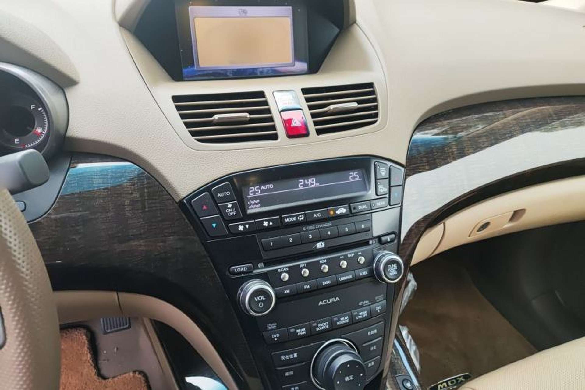 Used Acura MDX 2010 3.7 Comfort Luxury and Sport Edition Audio And AC Panel