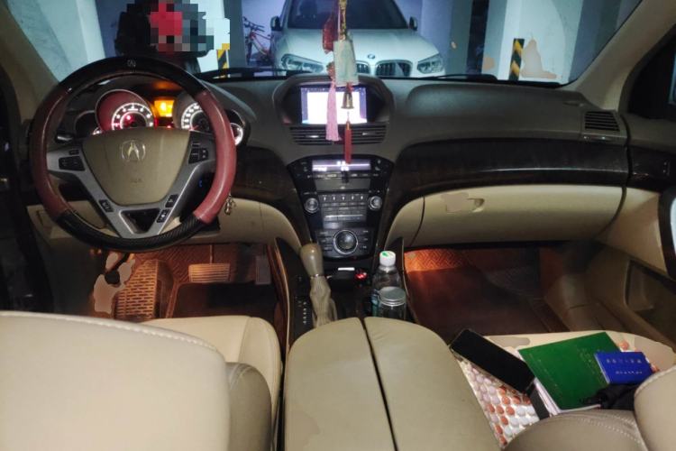 Used Acura MDX 2010 3.7 Standard Edition Center Console